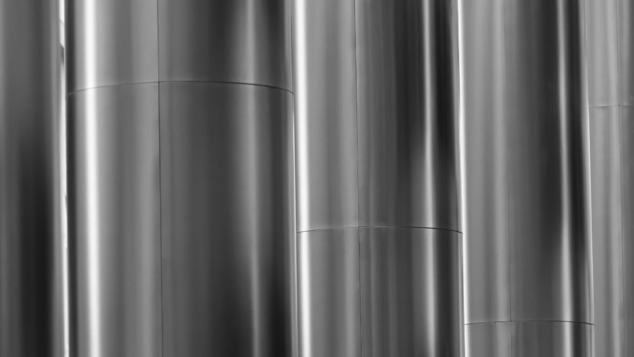 İnşaat ve otomobil yapımında kullanılan maden