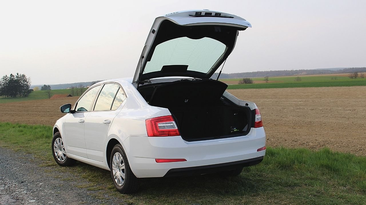 Otomobil yalıtım malzemeleri