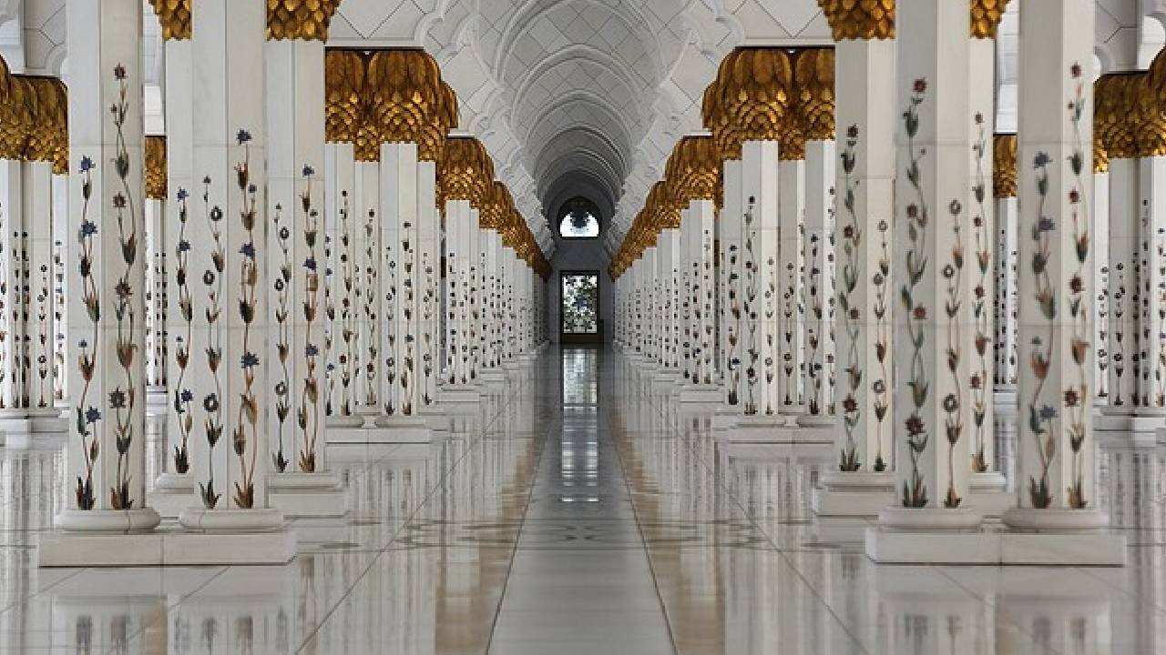 dogmadan-olen-peygamber-kimdir