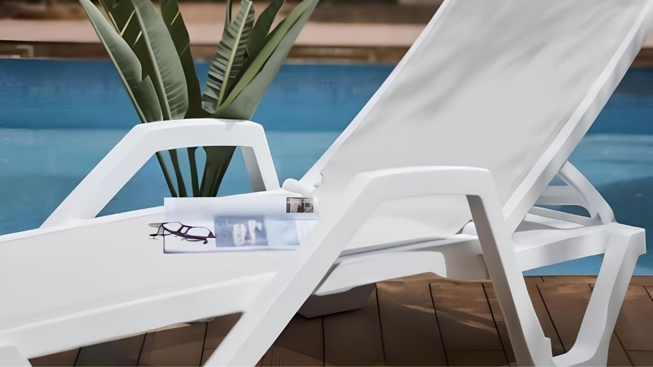 Taşınabilir Şezlong 